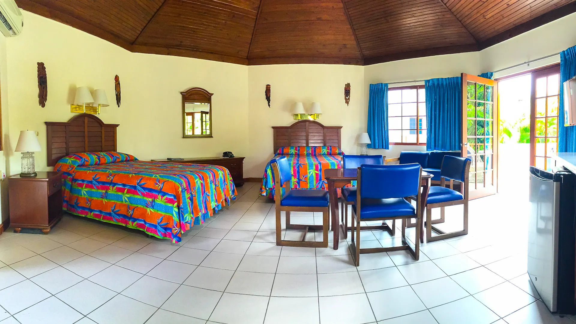 ***  Coco La Palm Hotel Negril Jamaica